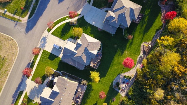 portable buildings and garages